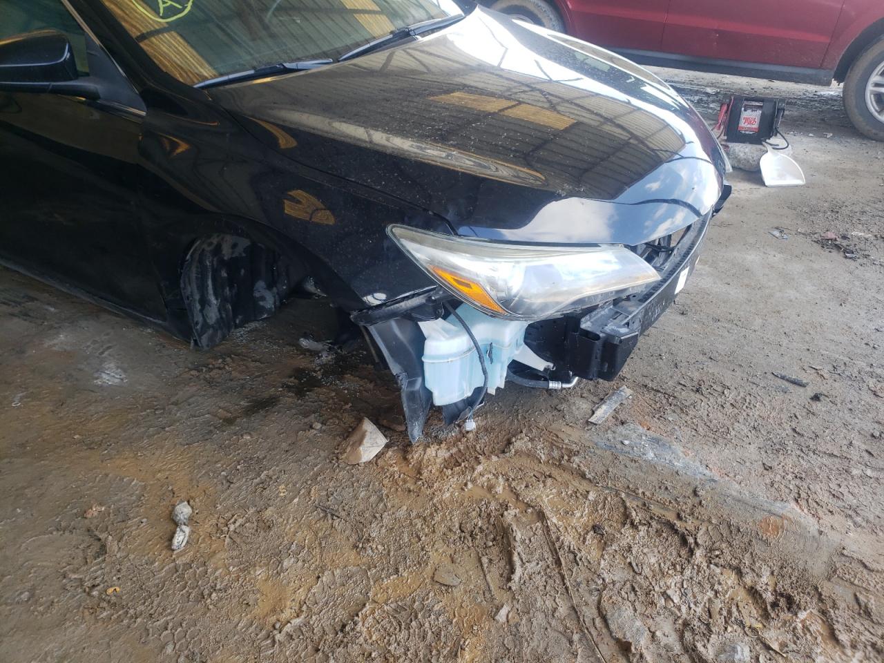 Photo 9 from auction – 2016 TOYOTA CAMRY LE with VIN 4T1BF1FK6GU227133