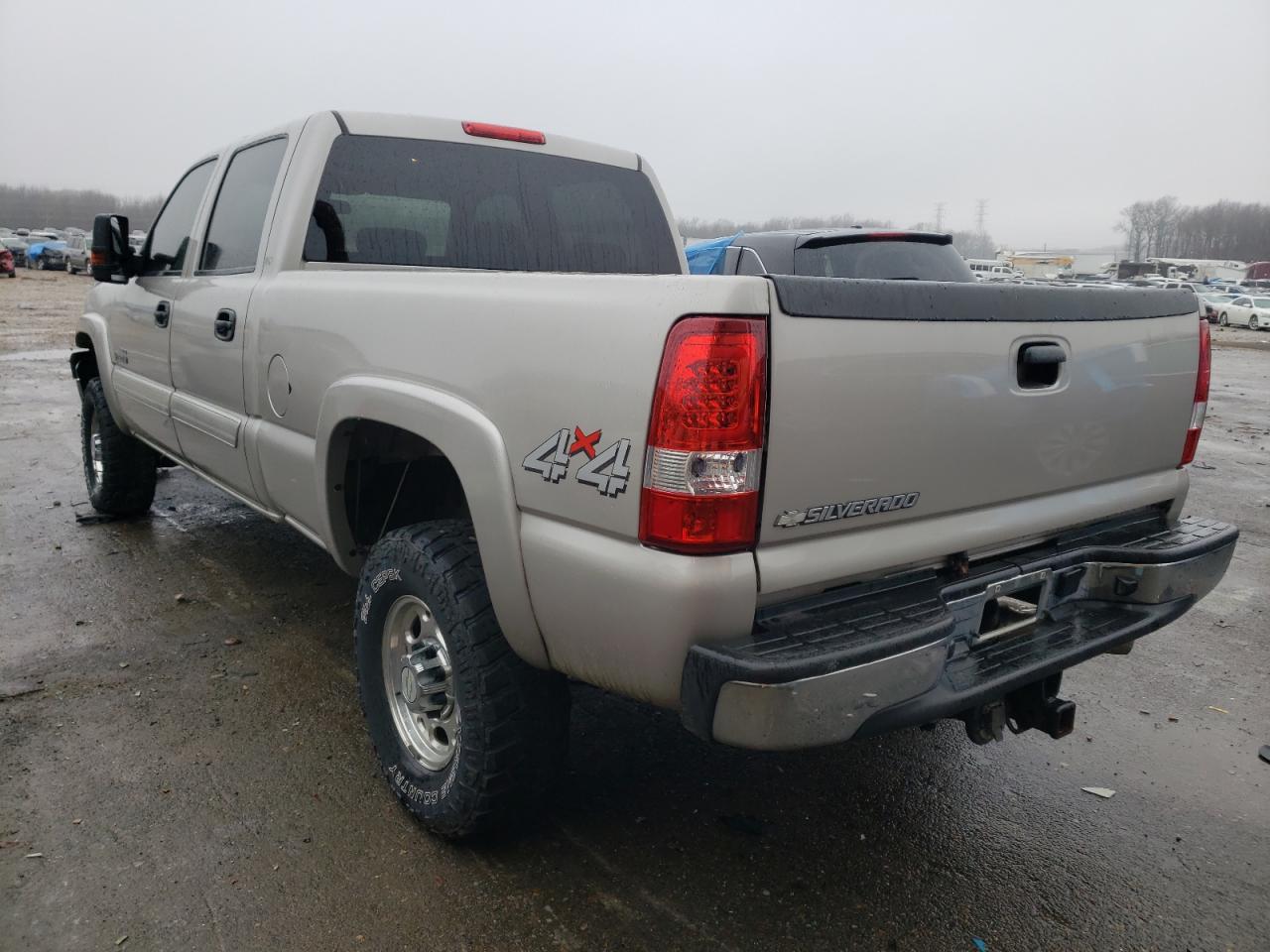 Photo 3 from auction – 2006 CHEVROLET SILVERADO with VIN 1GCHK23D66F236827