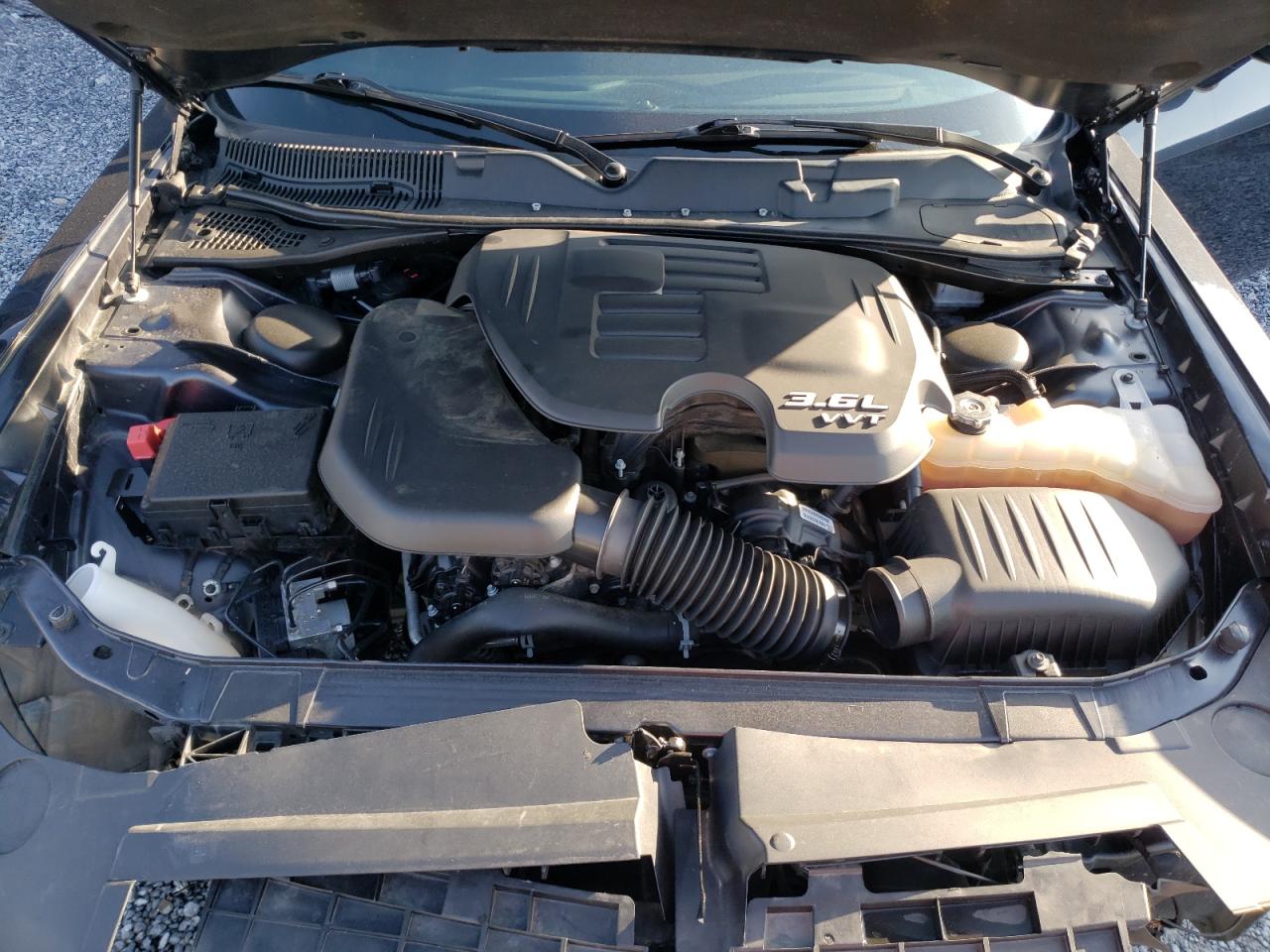 Photo 7 from auction – 2019 DODGE CHALLENGER with VIN 2C3CDZAG5KH570872
