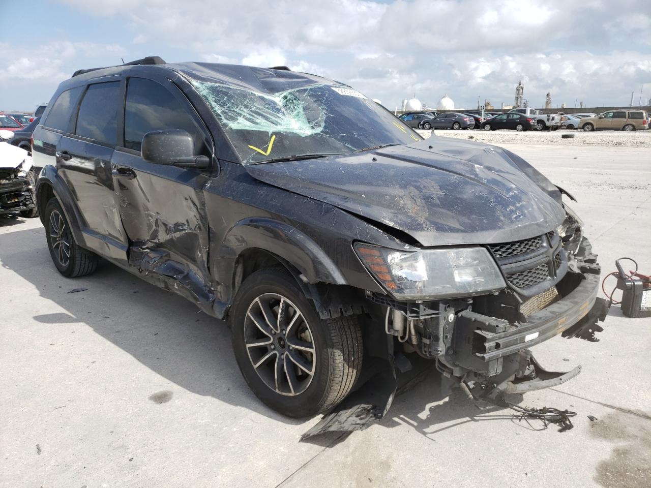 DODGE JOURNEY SE 2017 with VIN 3C4PDCAB7HT568247 - Photo from auction
