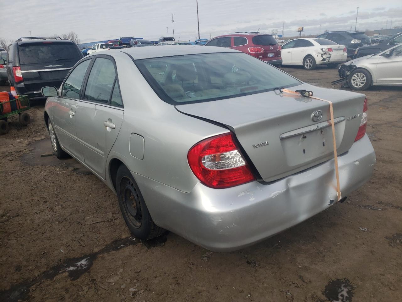 Photo 3 from auction – 2002 TOYOTA CAMRY LE with VIN 4T1BE32K02U049135