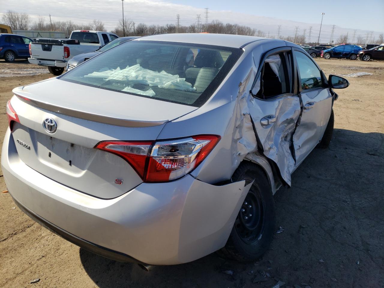 Фото 4 с аукциона – 2015 TOYOTA COROLLA L с VIN 2T1BURHE2FC248461