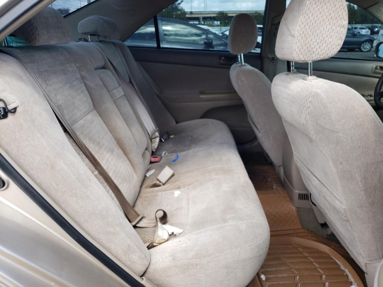 Photo 6 from auction – 2003 TOYOTA CAMRY LE with VIN 4T1BF30K73U548239