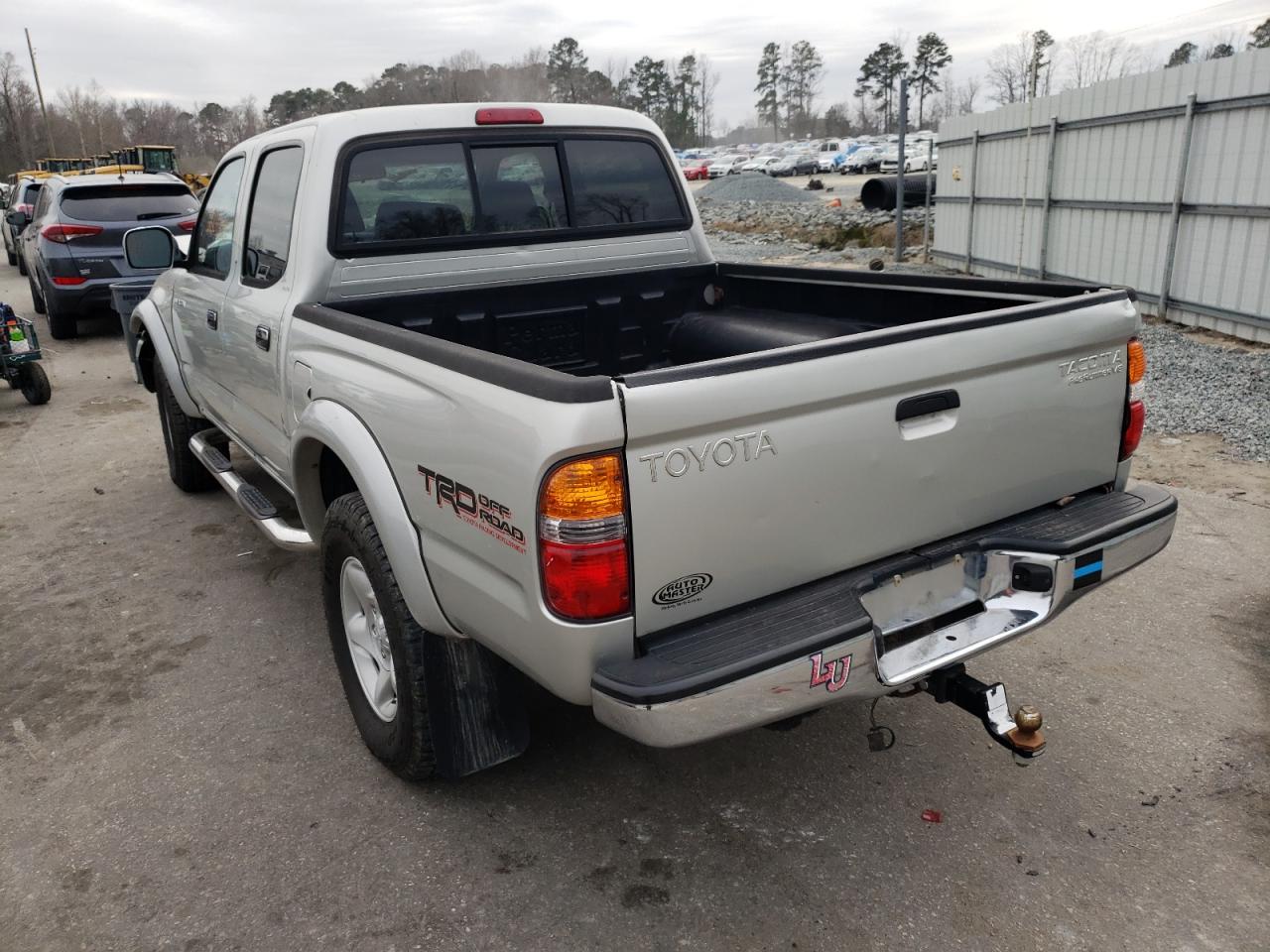 Photo 3 from auction – 2002 TOYOTA TACOMA DOU with VIN 5TEGN92N02Z036674