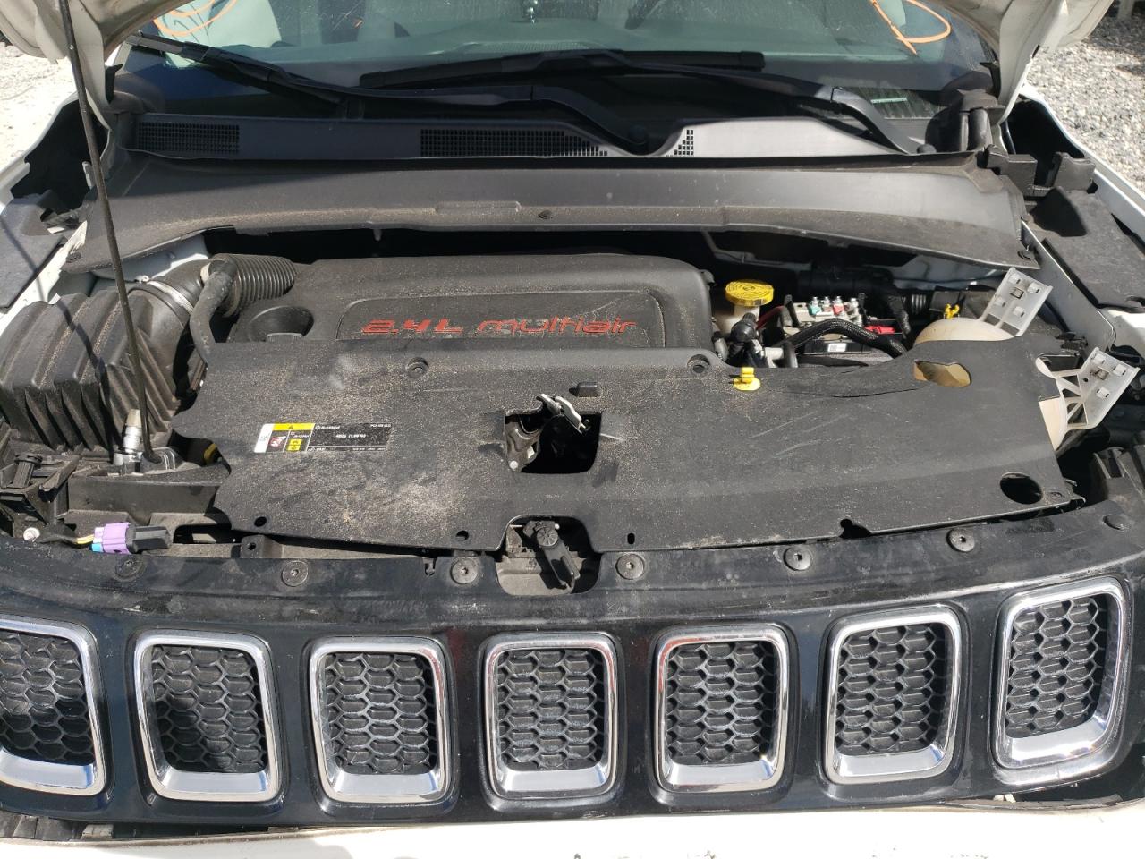 Photo 7 from auction – 2019 JEEP COMPASS LA with VIN 3C4NJCBB9KT623724