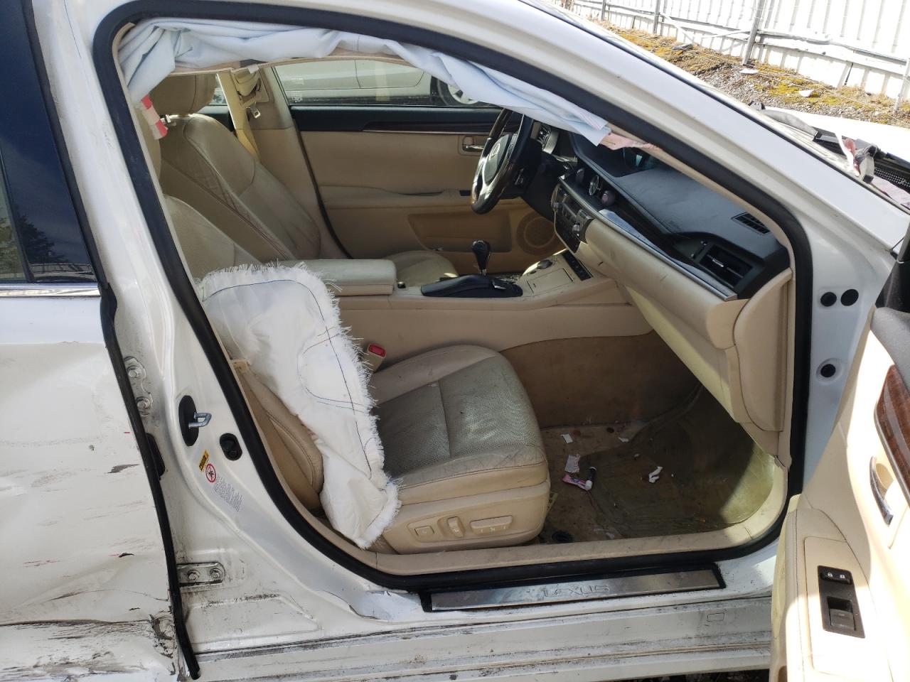 Photo 5 from auction – 2015 LEXUS ES 350 with VIN JTHBK1GG3F2181800
