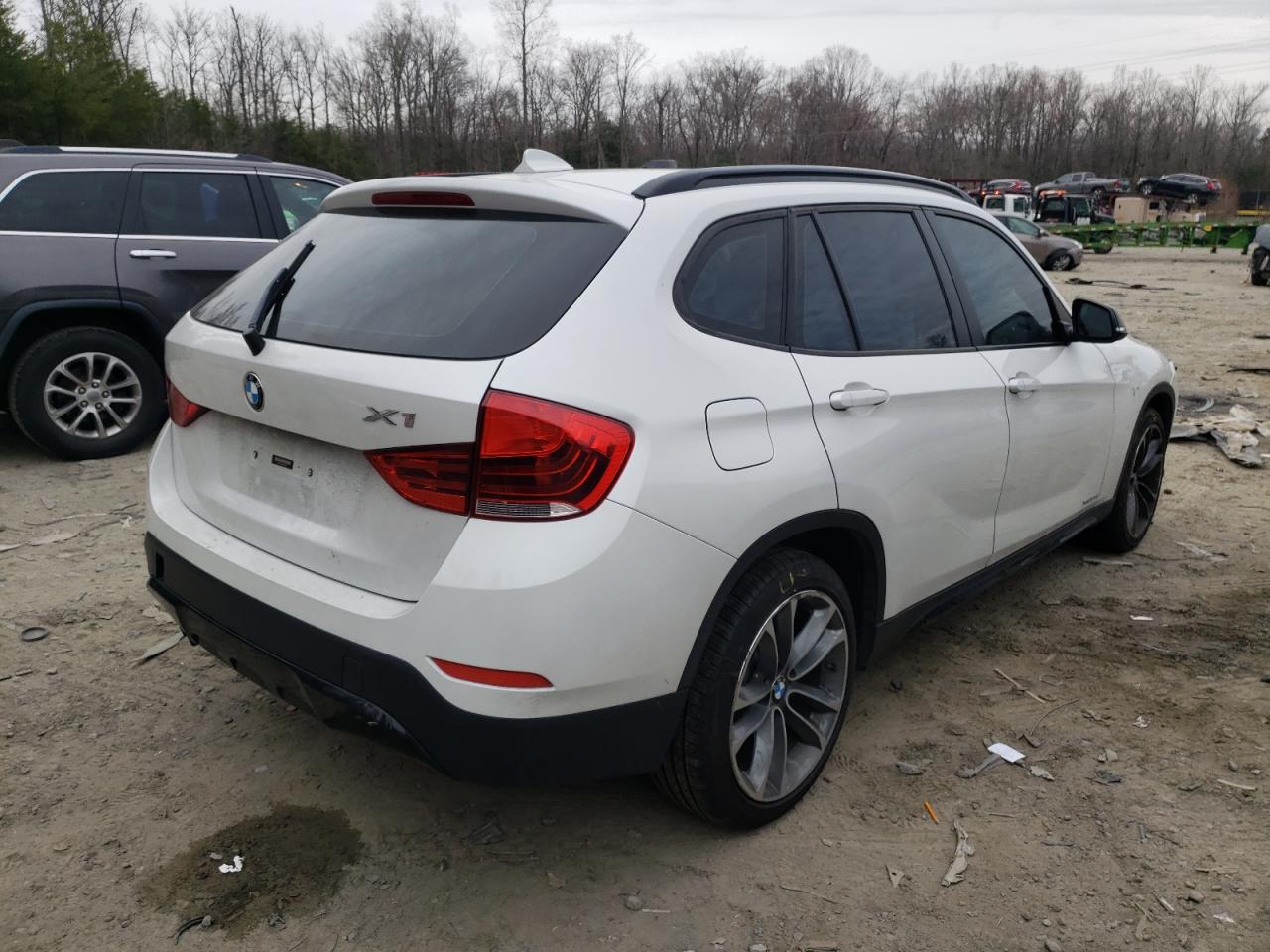 Photo 4 from auction – 2014 BMW X1 XDRIVE2 with VIN WBAVL1C51EVY19634