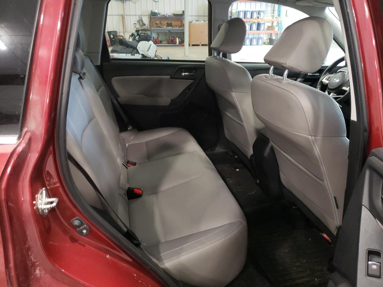 Photo 6 from auction – 2017 SUBARU FORESTER 2 with VIN JF2SJAJC2HH559293