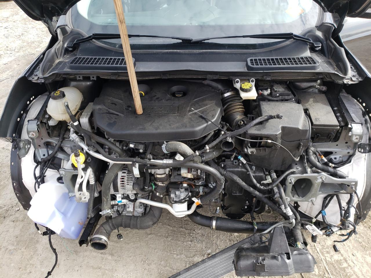 Photo 7 from auction – 2019 FORD ESCAPE TIT with VIN 1FMCU9J97KUB17827