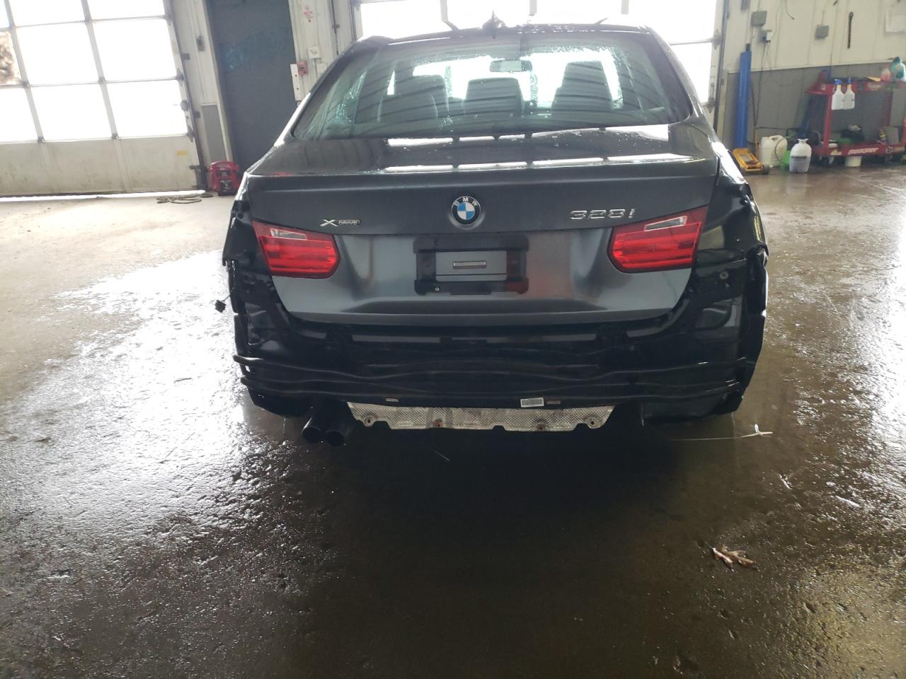 Photo 9 from auction – 2013 BMW 328 XI with VIN WBA3B3G52DNR80962