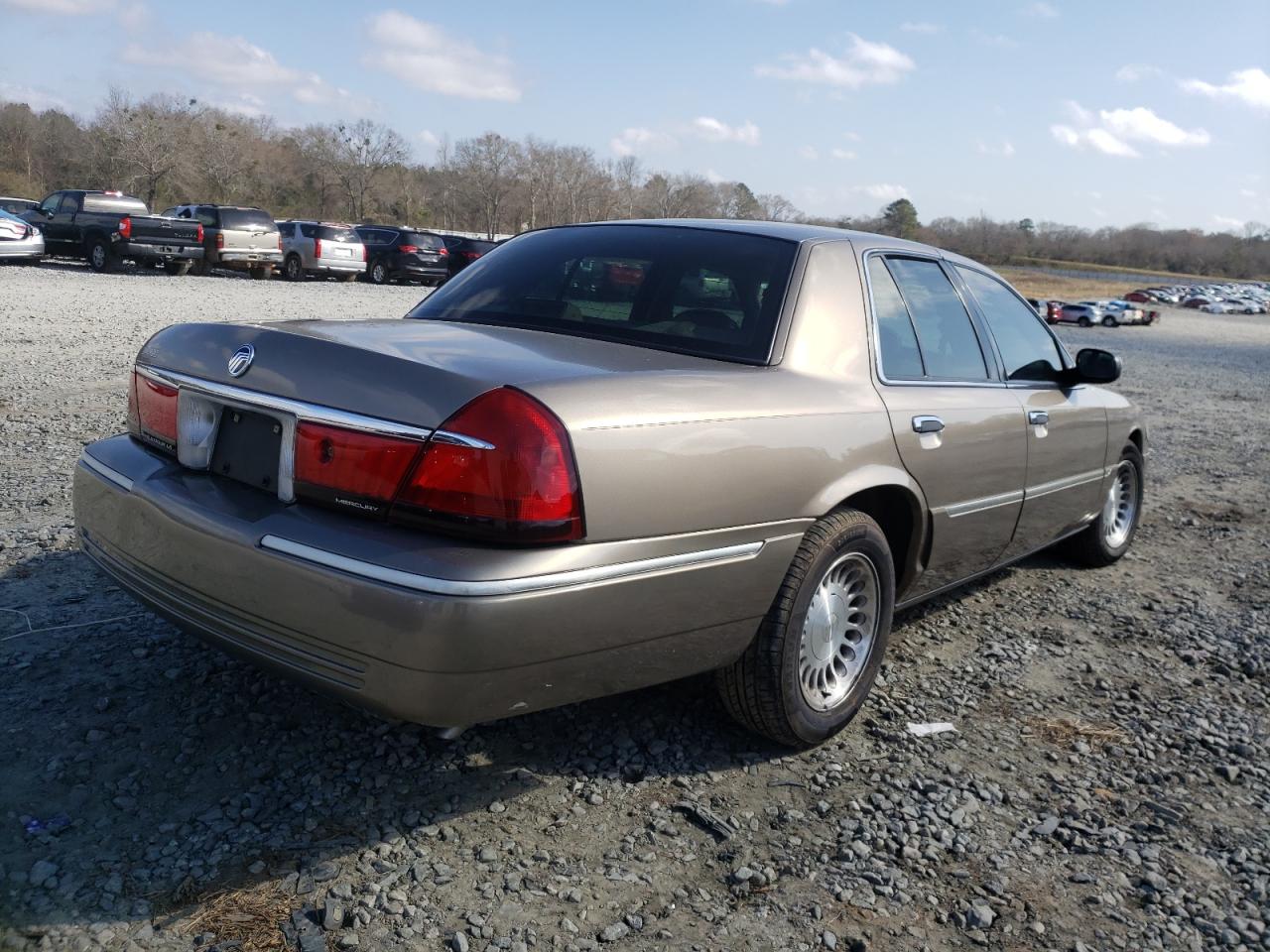 Photo 4 from auction – 2002 MERCURY GRAND MARQ with VIN 2MEFM75W02X640524