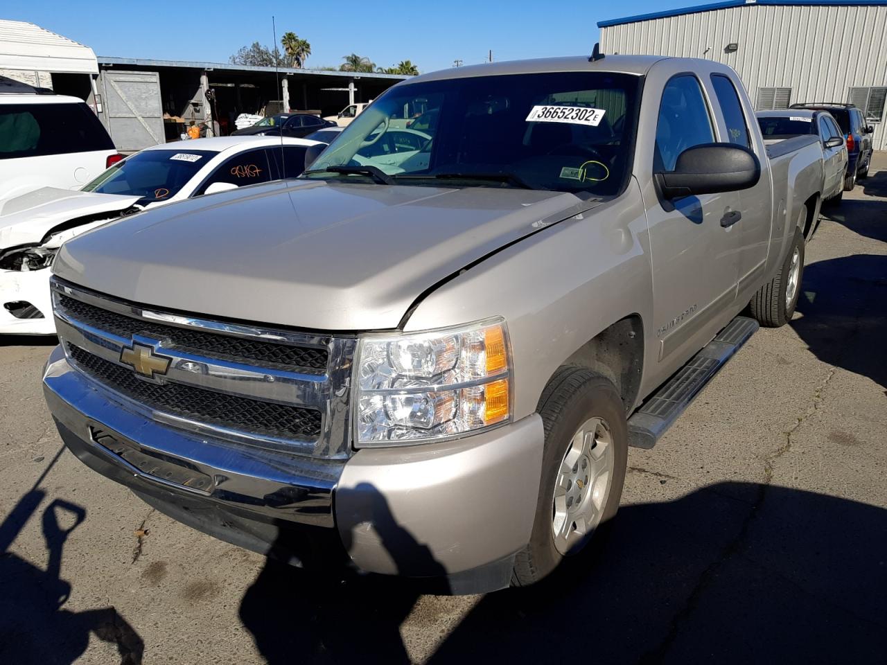 Photo 2 from auction – 2009 CHEVROLET SILVERADO with VIN 1GCEC19C69Z249962