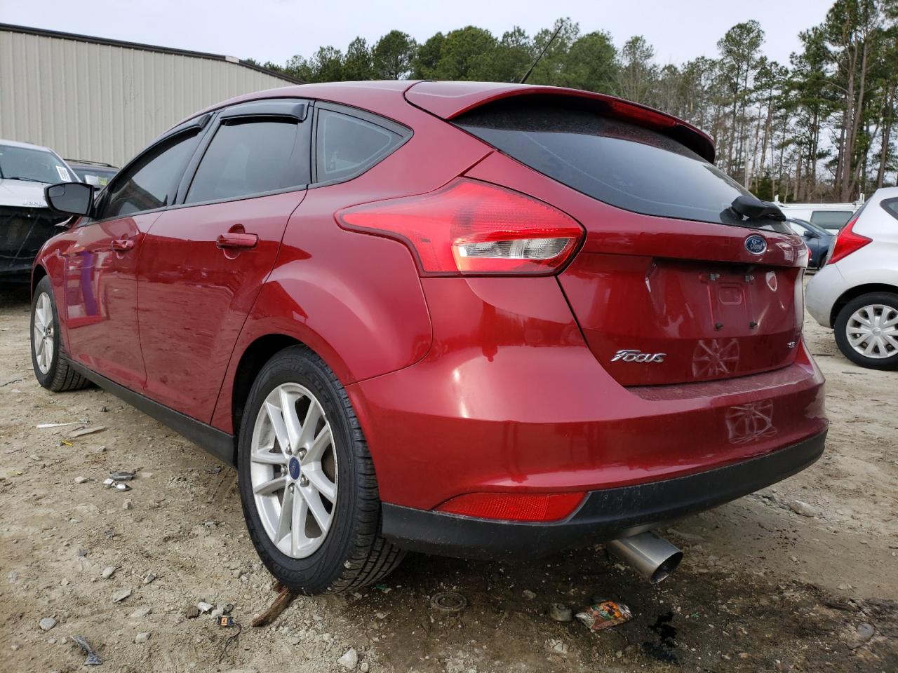 Photo 3 from auction – 2017 FORD FOCUS SE with VIN 1FADP3K21HL252370