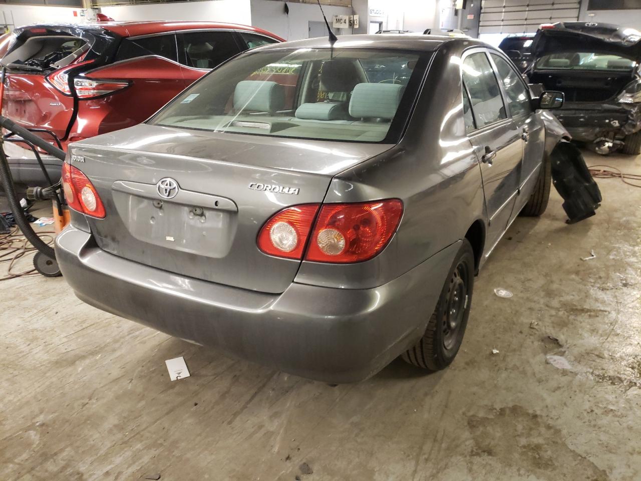 Photo 4 from auction – 2007 TOYOTA COROLLA CE with VIN 1NXBR32E97Z887797