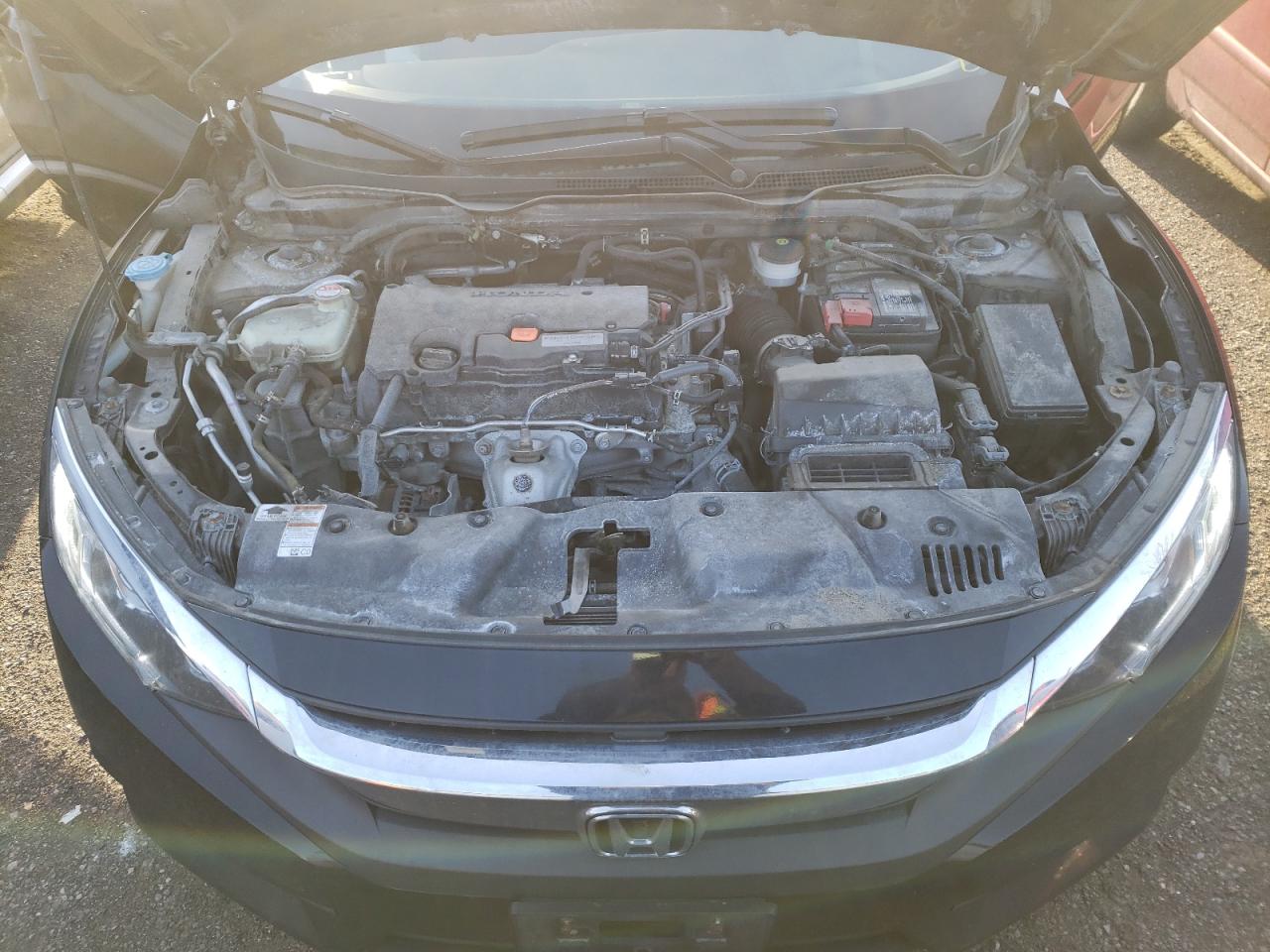 Photo 7 from auction – 2018 HONDA CIVIC LX with VIN 2HGFC2F53JH009130