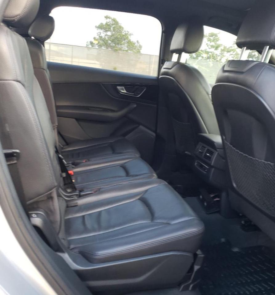 Photo 6 from auction – 2017 AUDI Q7 PREMIUM with VIN WA1LAAF73HD018379