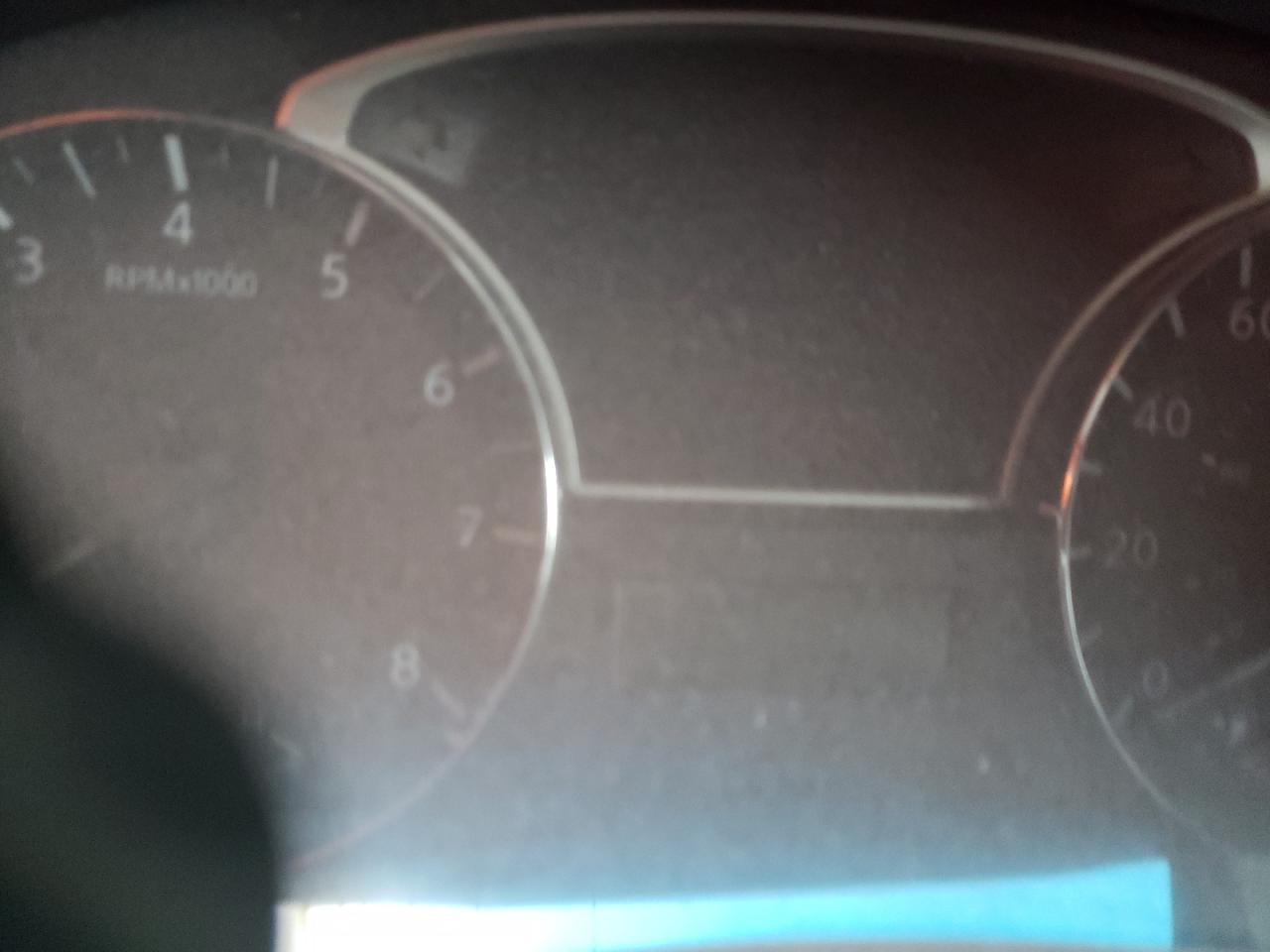 Photo 8 from auction – 2014 NISSAN PATHFINDER with VIN 5N1AR2MM3EC682165