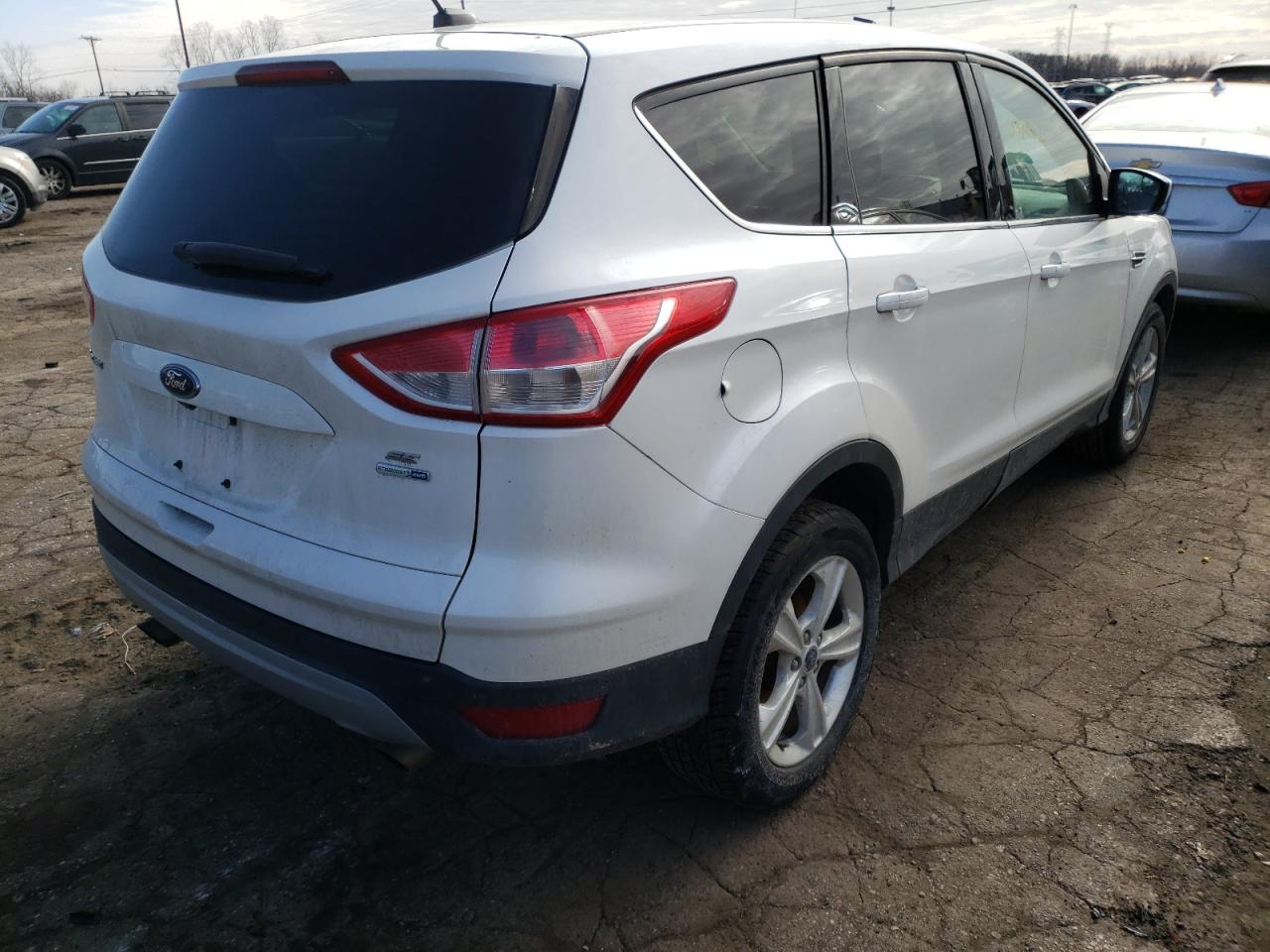 Photo 4 from auction – 2014 FORD ESCAPE SE with VIN 1FMCU9GX6EUE31592
