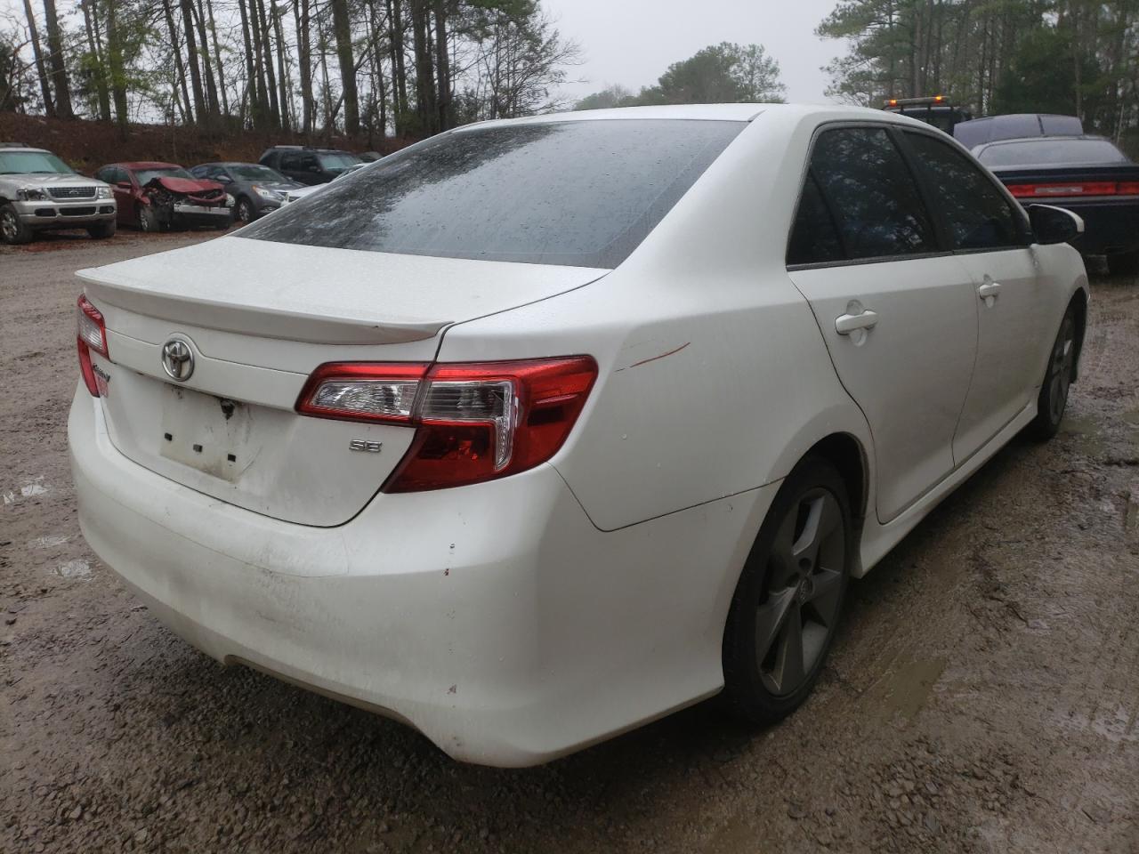 Photo 4 from auction – 2014 TOYOTA CAMRY L with VIN 4T1BF1FK9EU446939