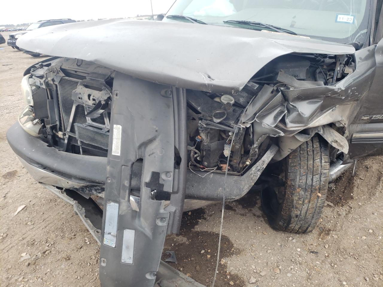 Photo 9 from auction – 2001 CHEVROLET SILVERADO with VIN 1GCGC13U01F206685