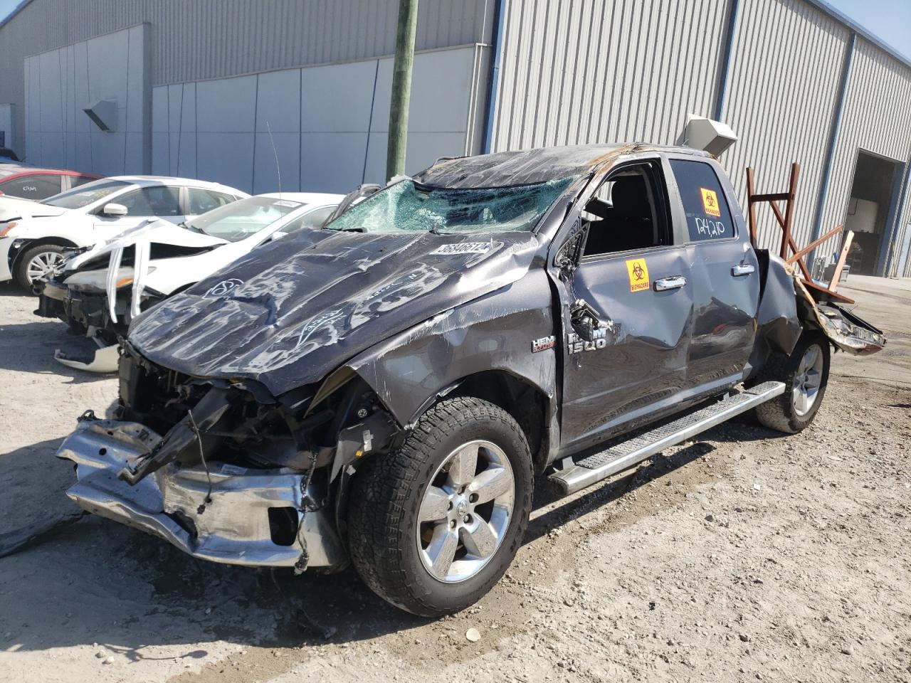 Photo 2 from auction – 2017 RAM 1500 SLT with VIN 1C6RR7GT8HS568980