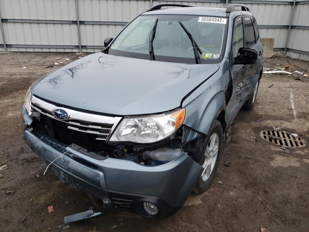 Foto 2 de la subasta – 2010 SUBARU FORESTER X con VIN JF2SH6BC1AH776203