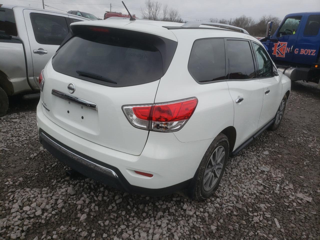 Photo 4 from auction – 2015 NISSAN PATHFINDER with VIN 5N1AR2MNXFC659881