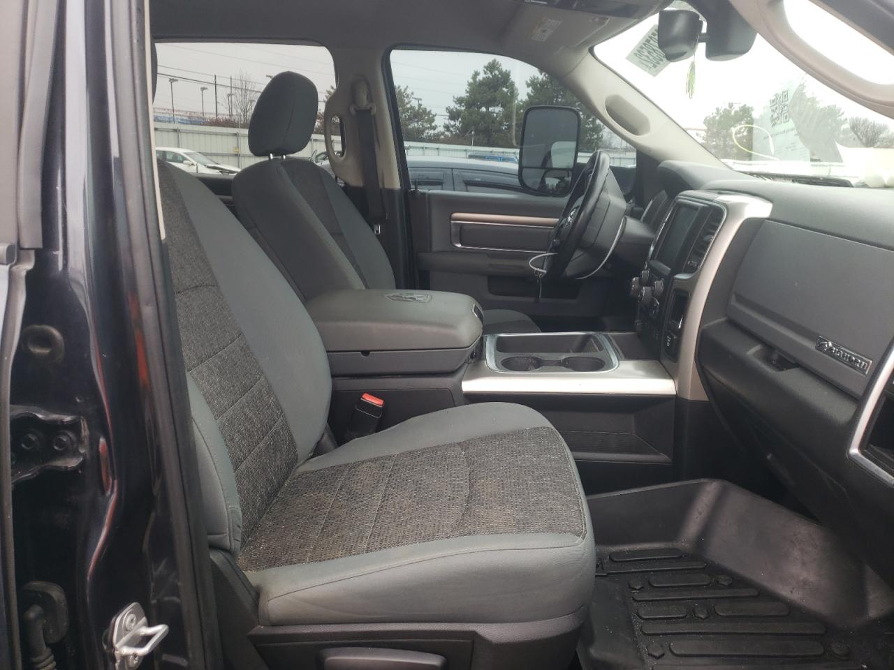 Photo 5 from auction – 2017 RAM 1500 SLT with VIN 1C6RR7LT8HS813945