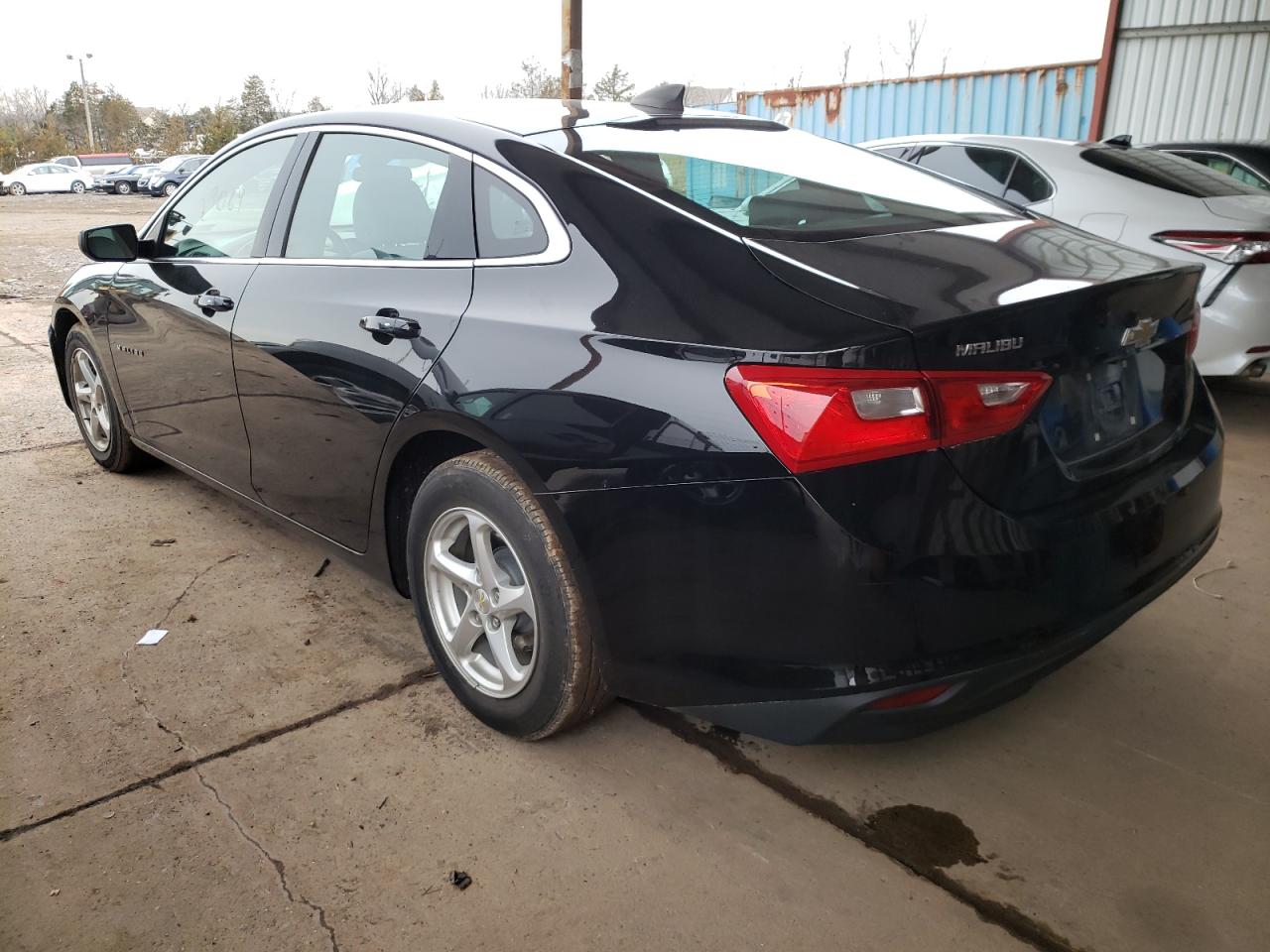 Photo 3 from auction – 2016 CHEVROLET MALIBU LS with VIN 1G1ZC5ST9GF176161