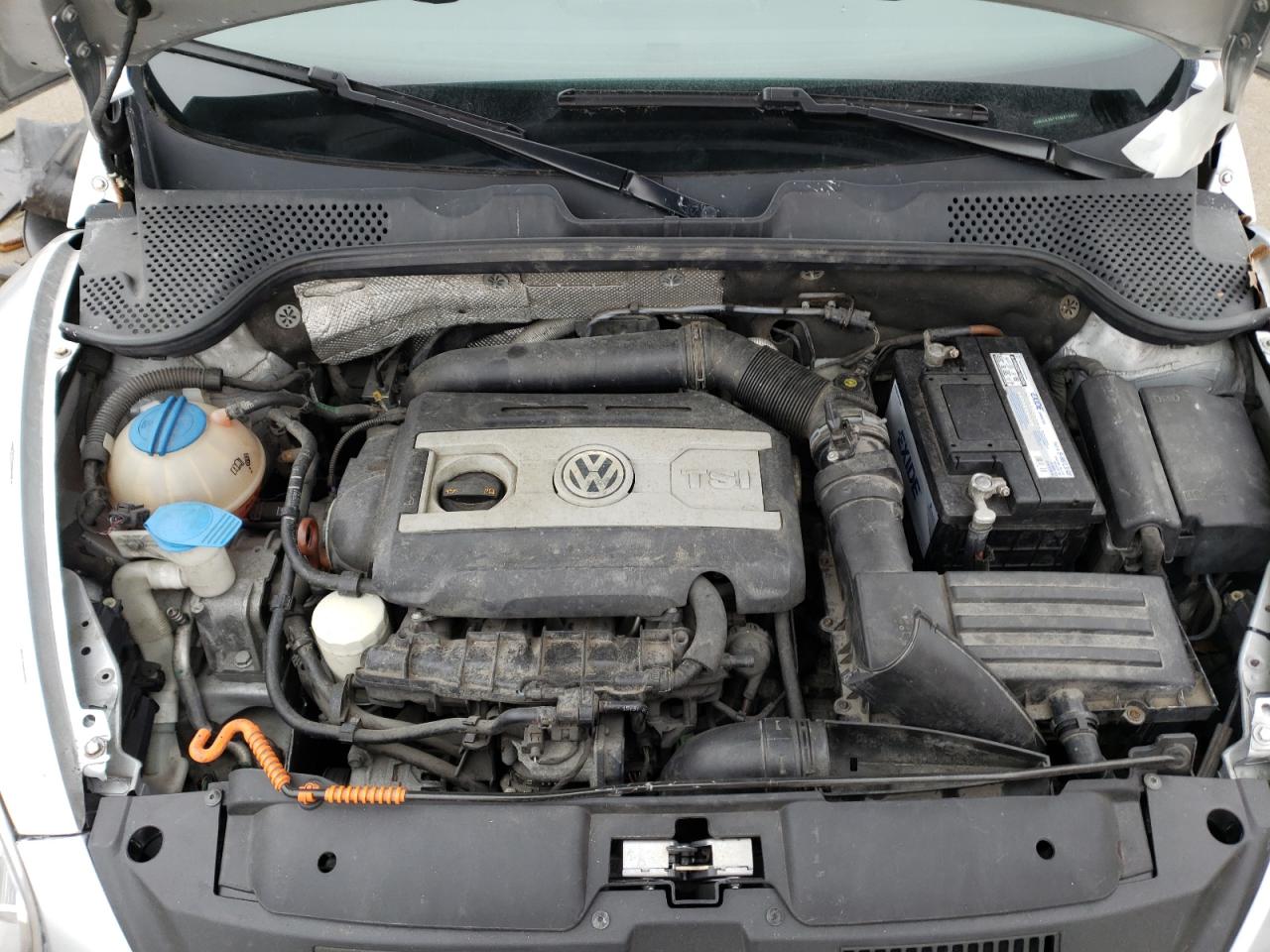 Photo 7 from auction – 2012 VOLKSWAGEN BEETLE TUR with VIN 3VWVA7AT7CM610450