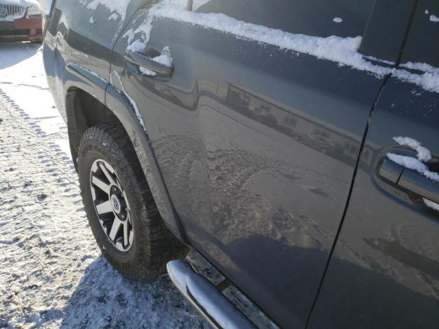 Photo 10 from auction – 2020 TOYOTA 4RUNNER SR with VIN JTEBU5JRXL5835811