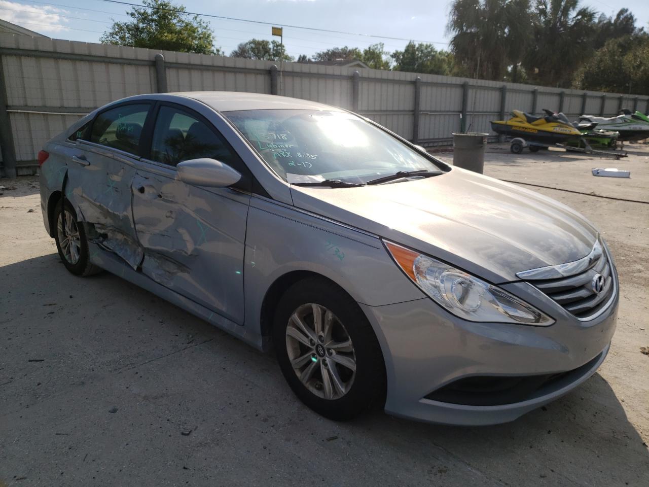 Photo 1 from auction – 2014 HYUNDAI SONATA GLS with VIN 5NPEB4AC9EH857038