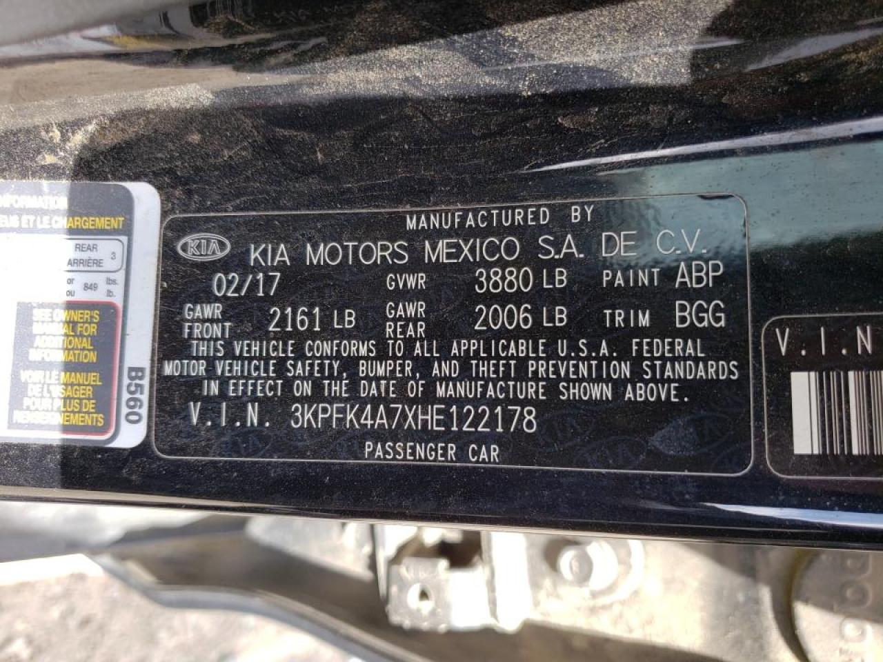 Photo 10 from auction – 2017 KIA FORTE LX with VIN 3KPFK4A7XHE122178