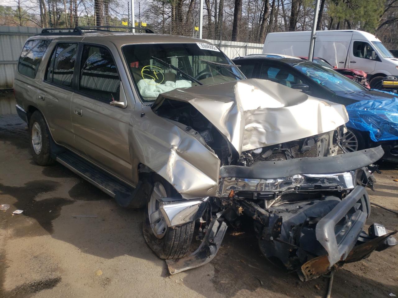 TOYOTA 4RUNNER SR 2002 with VIN JT3GN86R820258729 - Photo from auction