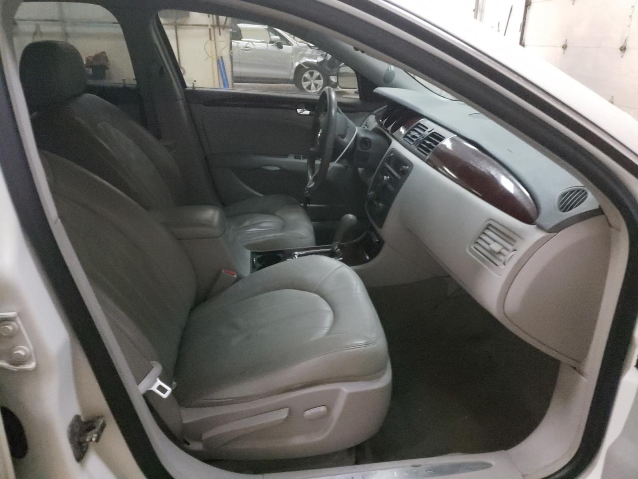 Photo 5 from auction – 2008 BUICK LUCERNE CX with VIN 1G4HD57228U187785