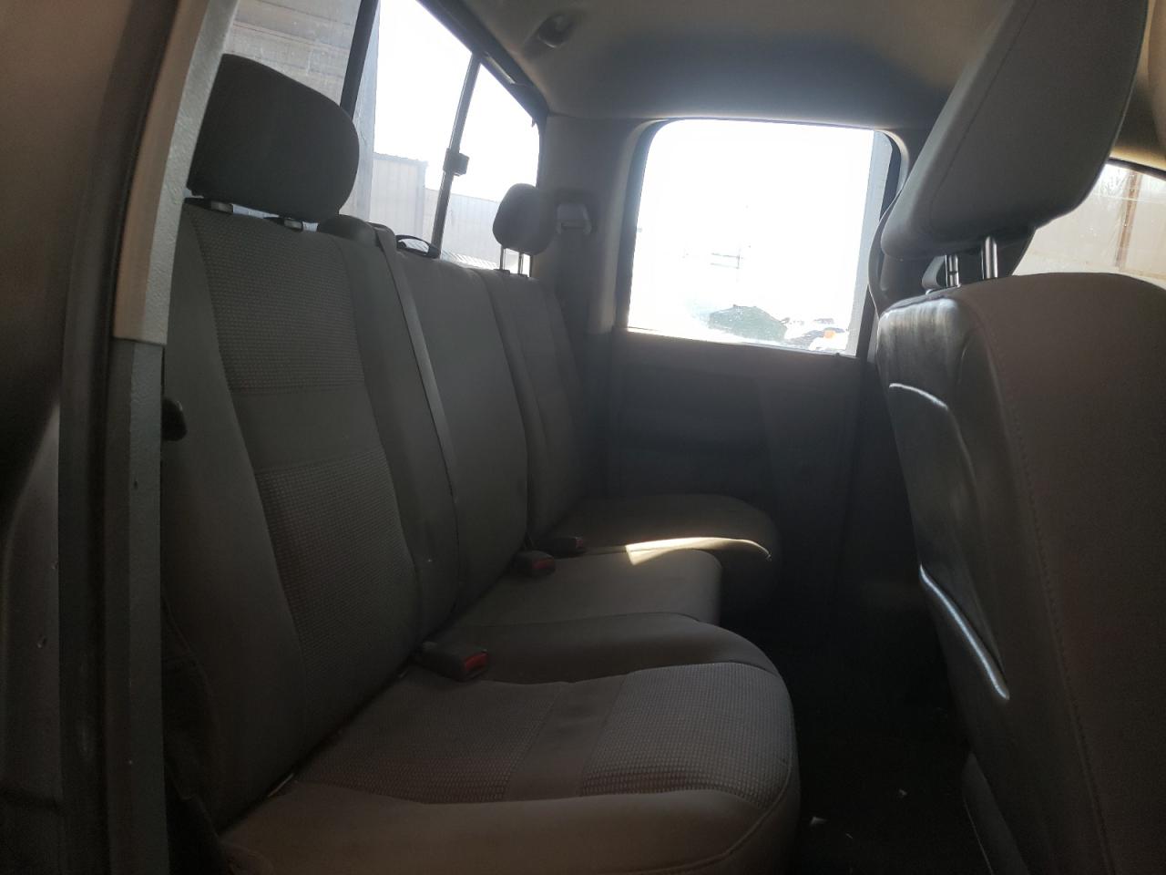 Photo 6 from auction – 2007 DODGE RAM 1500 S with VIN 1D7HU18P17S253217