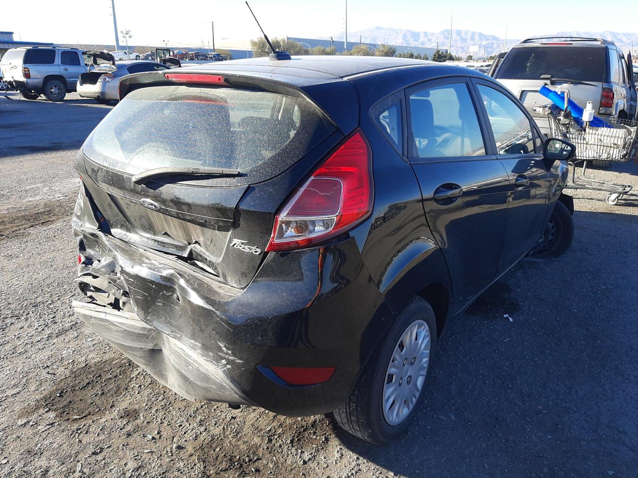 Photo 4 from auction – 2016 FORD FIESTA S with VIN 3FADP4TJ0GM150910
