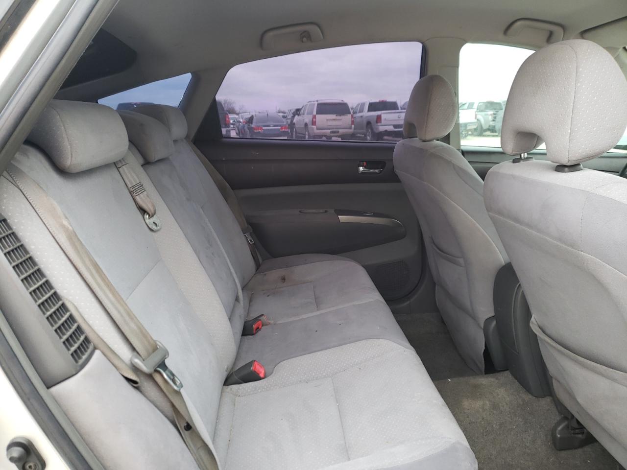 Photo 6 from auction – 2005 TOYOTA PRIUS with VIN JTDKB20U957025656