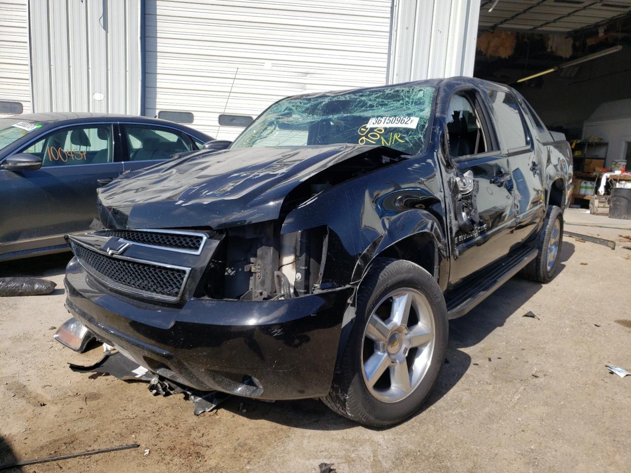 Zdjęcie 2 z aukcji – 2008 CHEVROLET AVALANCHE z VIN 3GNFK12388G165181
