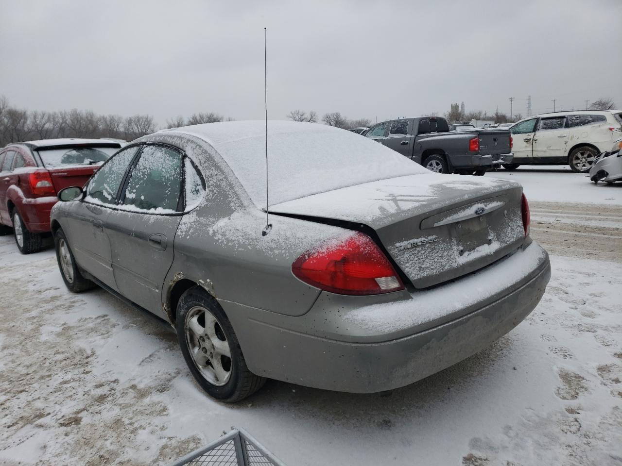 Photo 3 from auction – 2003 FORD TAURUS SE with VIN 1FAFP53U63G226997