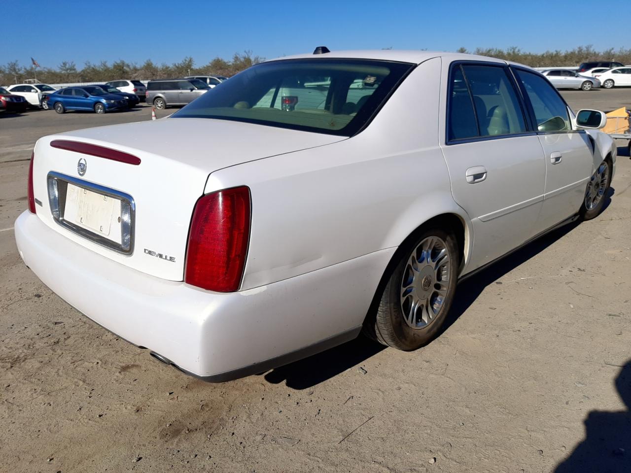 Photo 4 from auction – 2004 CADILLAC DEVILLE with VIN 1G6KD54Y54U233447