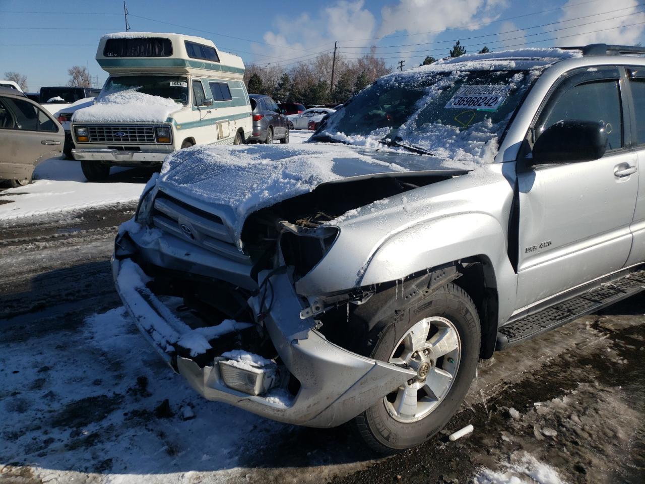 Photo 9 from auction – 2004 TOYOTA 4RUNNER SR with VIN JTEBU14RX40039434