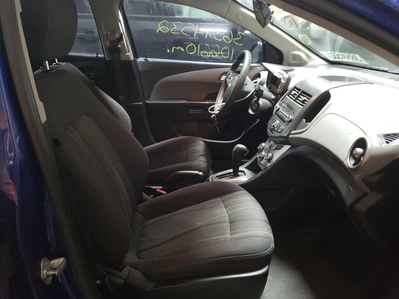 Photo 5 from auction – 2014 CHEVROLET SONIC LT with VIN 1G1JC5SH4E4182399