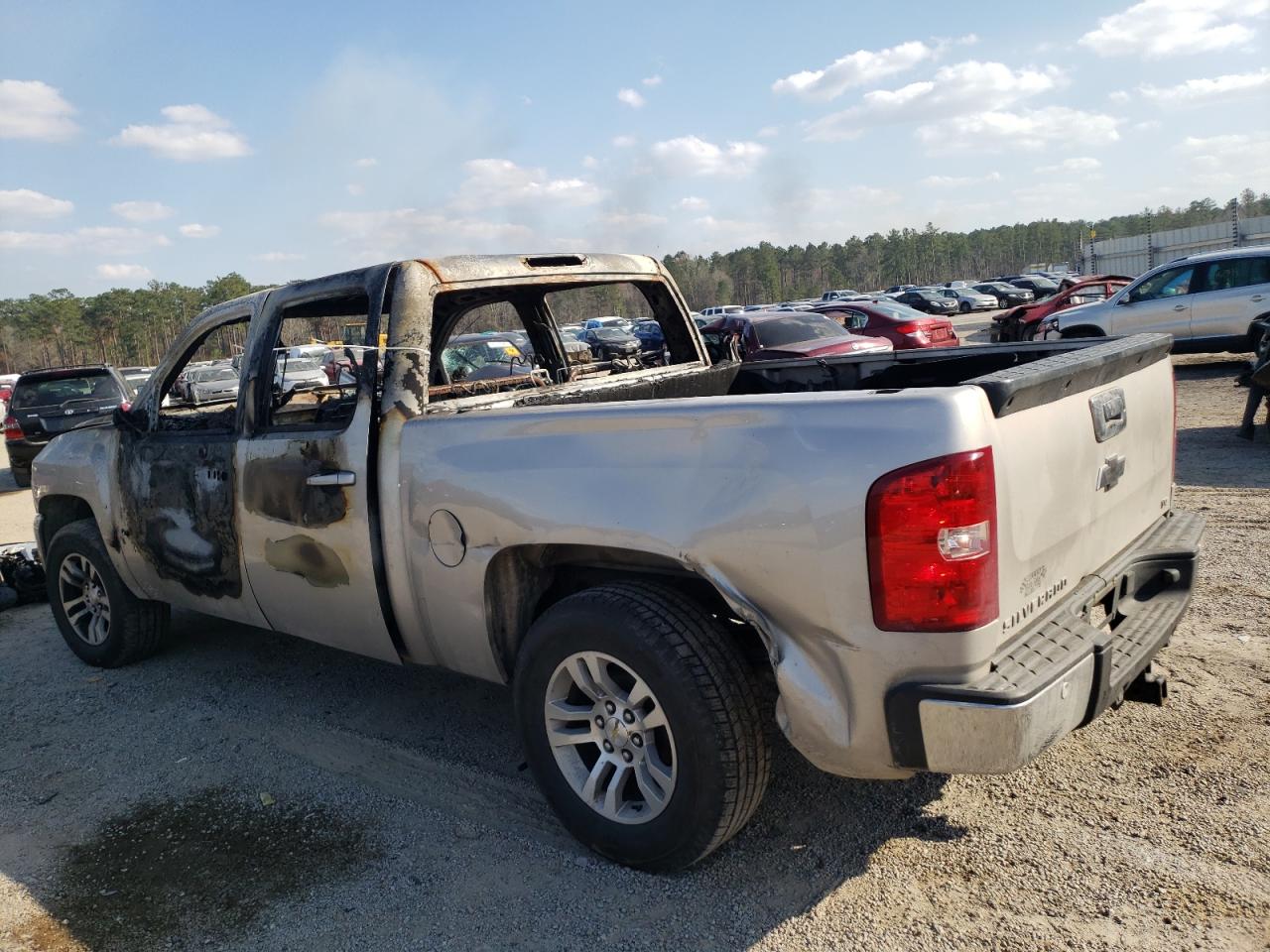 Photo 3 from auction – 2007 CHEVROLET SILVERADO with VIN 2GCEC13J871549824