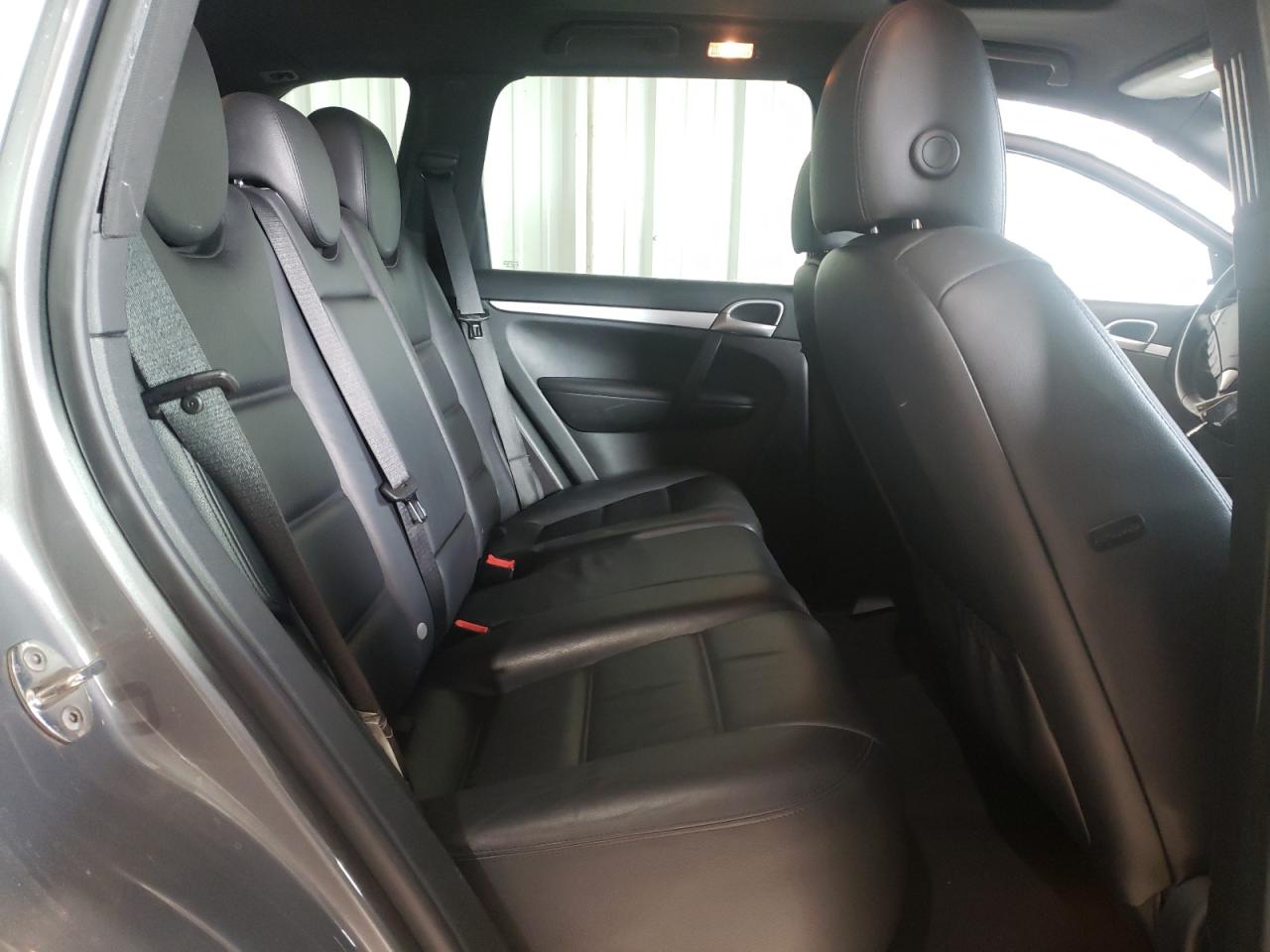 Photo 6 from auction – 2008 PORSCHE CAYENNE S with VIN WP1AB29P48LA46272