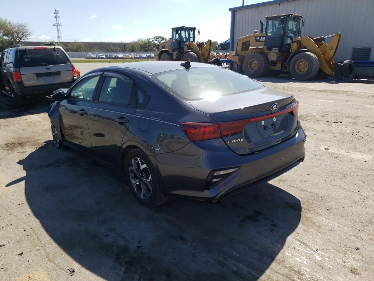 Photo 3 from auction – 2020 KIA FORTE FE with VIN 3KPF24AD1LE231157