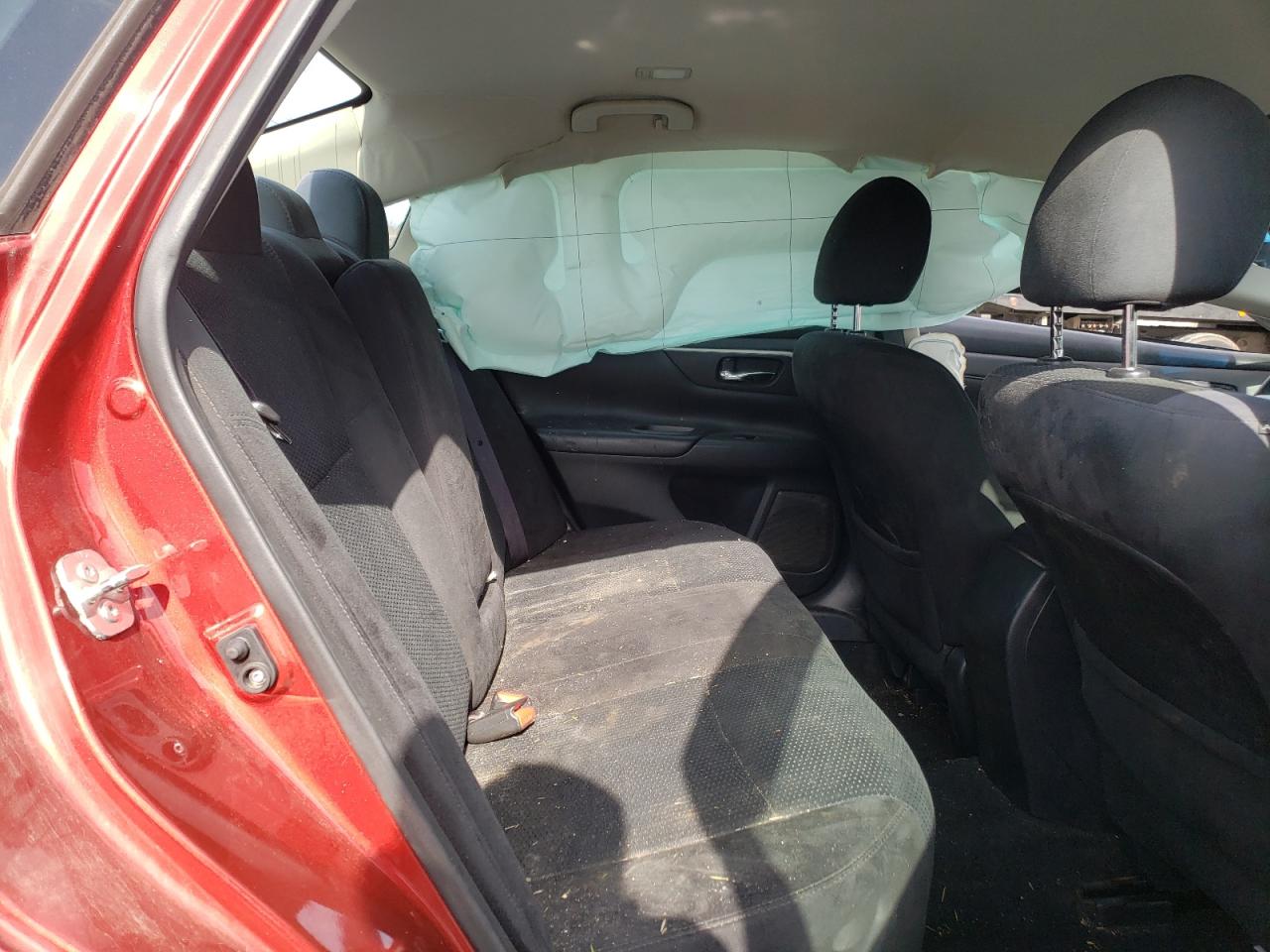 Photo 6 from auction – 2015 NISSAN ALTIMA 2.5 with VIN 1N4AL3APXFC254353