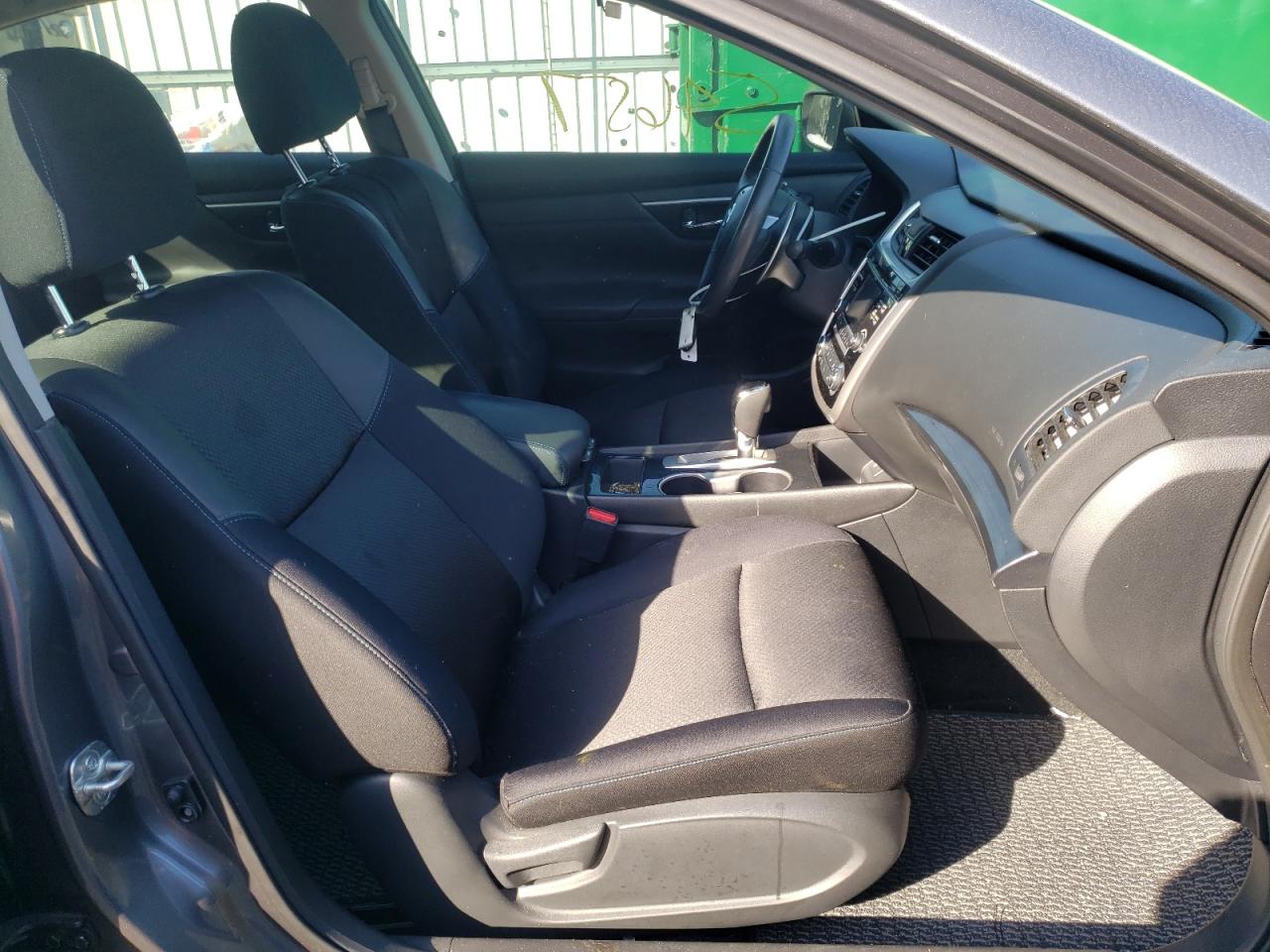 Photo 5 from auction – 2018 NISSAN ALTIMA 2.5 with VIN 1N4AL3AP4JC102853