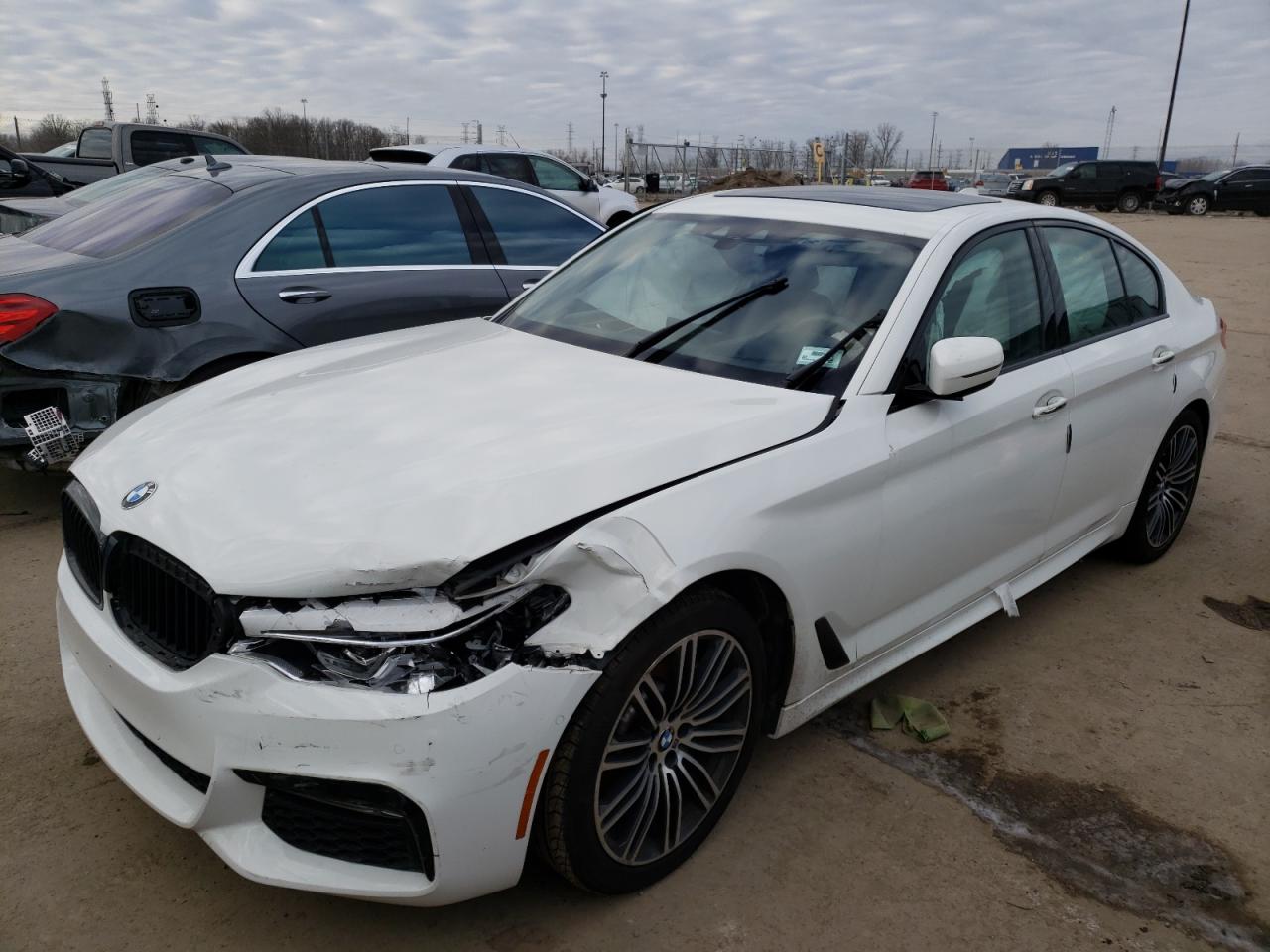 Photo 2 from auction – 2018 BMW 540 XI with VIN WBAJE7C56JG891116