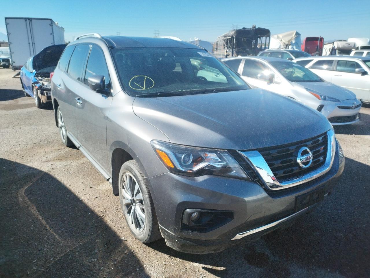 NISSAN PATHFINDER 2019 with VIN 5N1DR2MN3KC641987 - Photo from auction